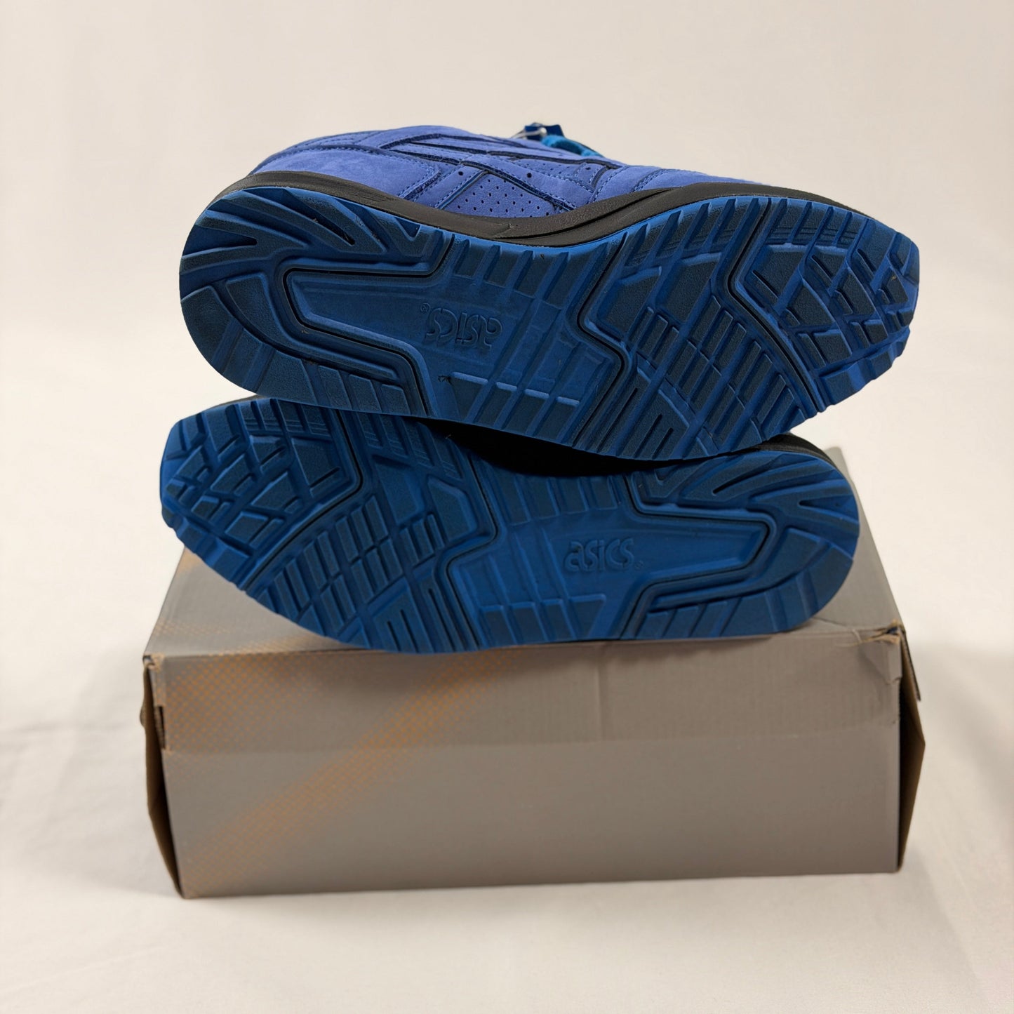 Asics Gel Saga x Ronnie Fieg Mazarine Blue (Pre-Owned)