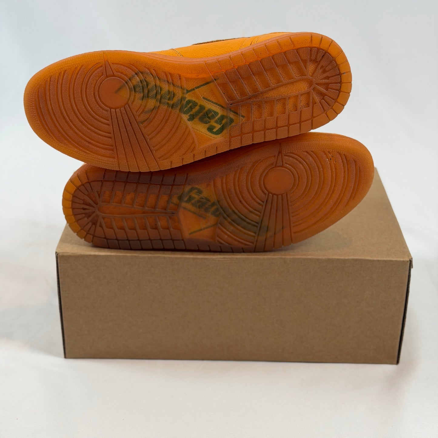 Jordan 1 Retro High x Gatorade Orange Peel (Pre-Owned)