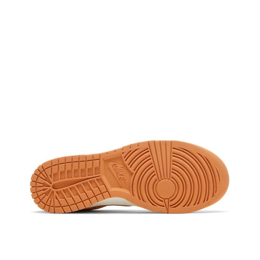Nike Dunk Low Harvest Moon (W)