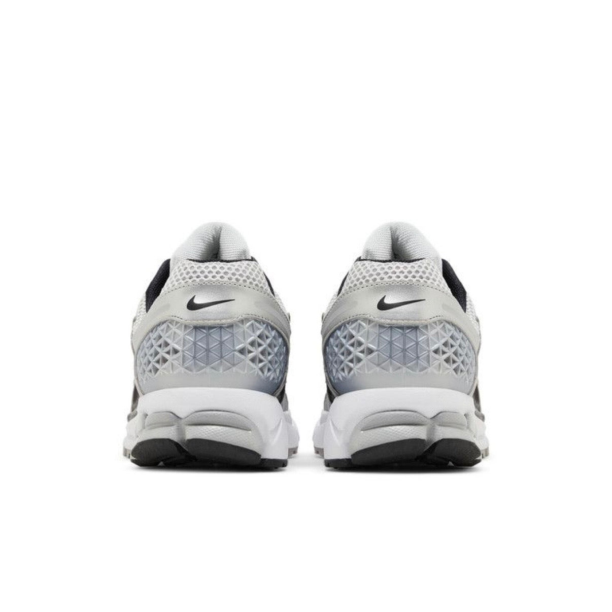 Nike Zoom Vomero 5 Metallic Silver Black