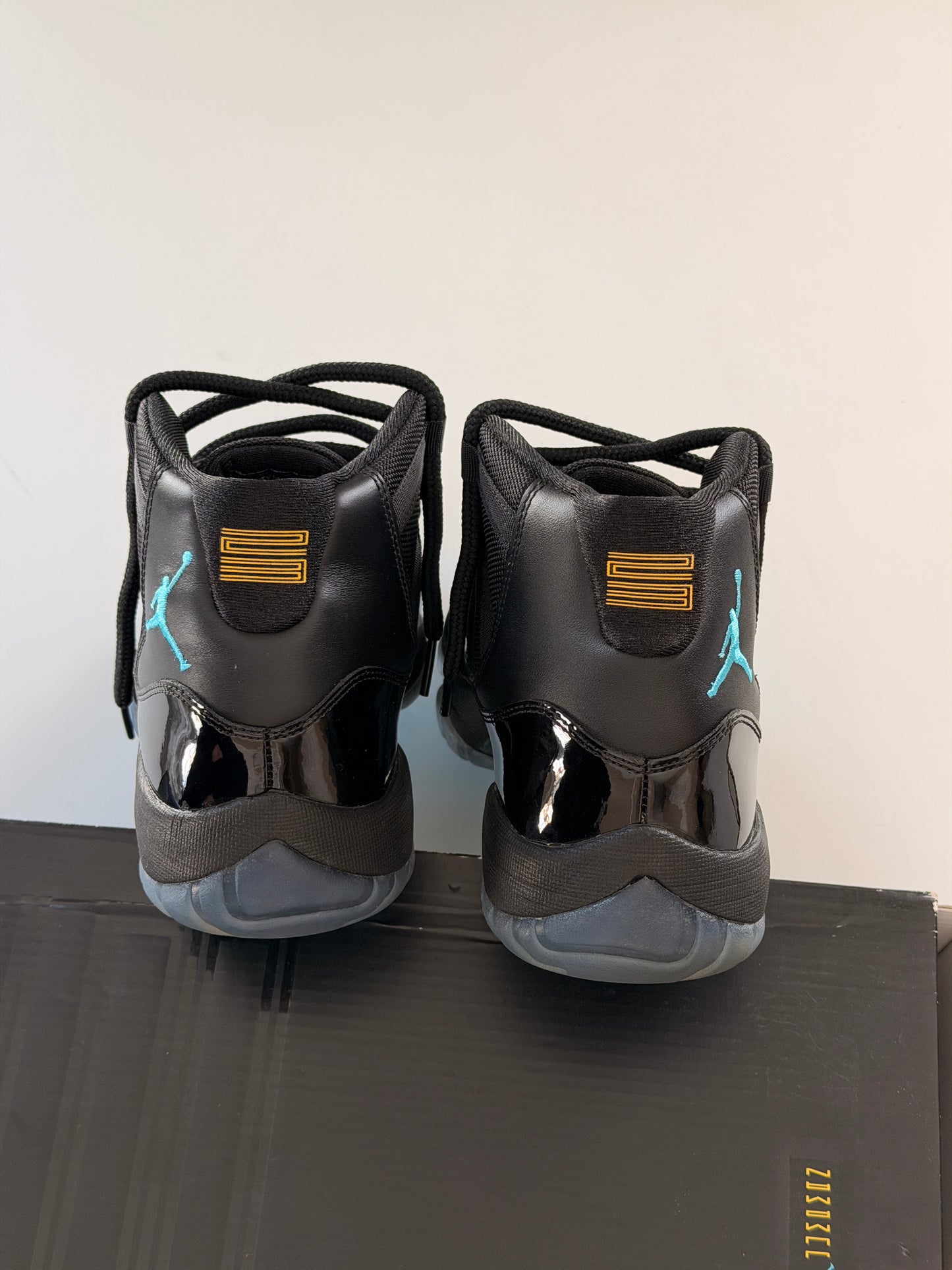 Jordan 11 Retro Gamma Blue (2013)(Pre-Owned)