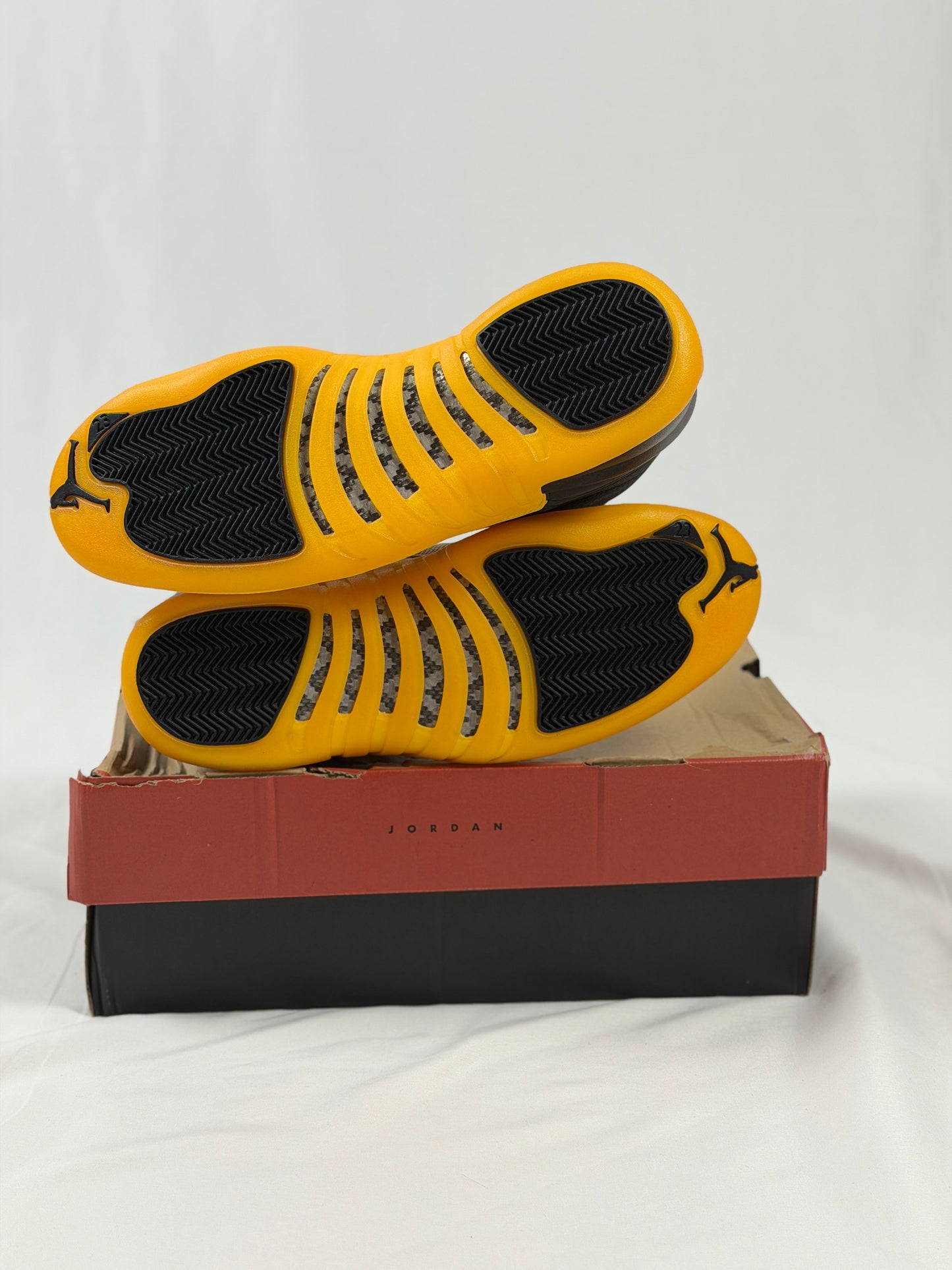 Jordan 12 Retro Black University Gold