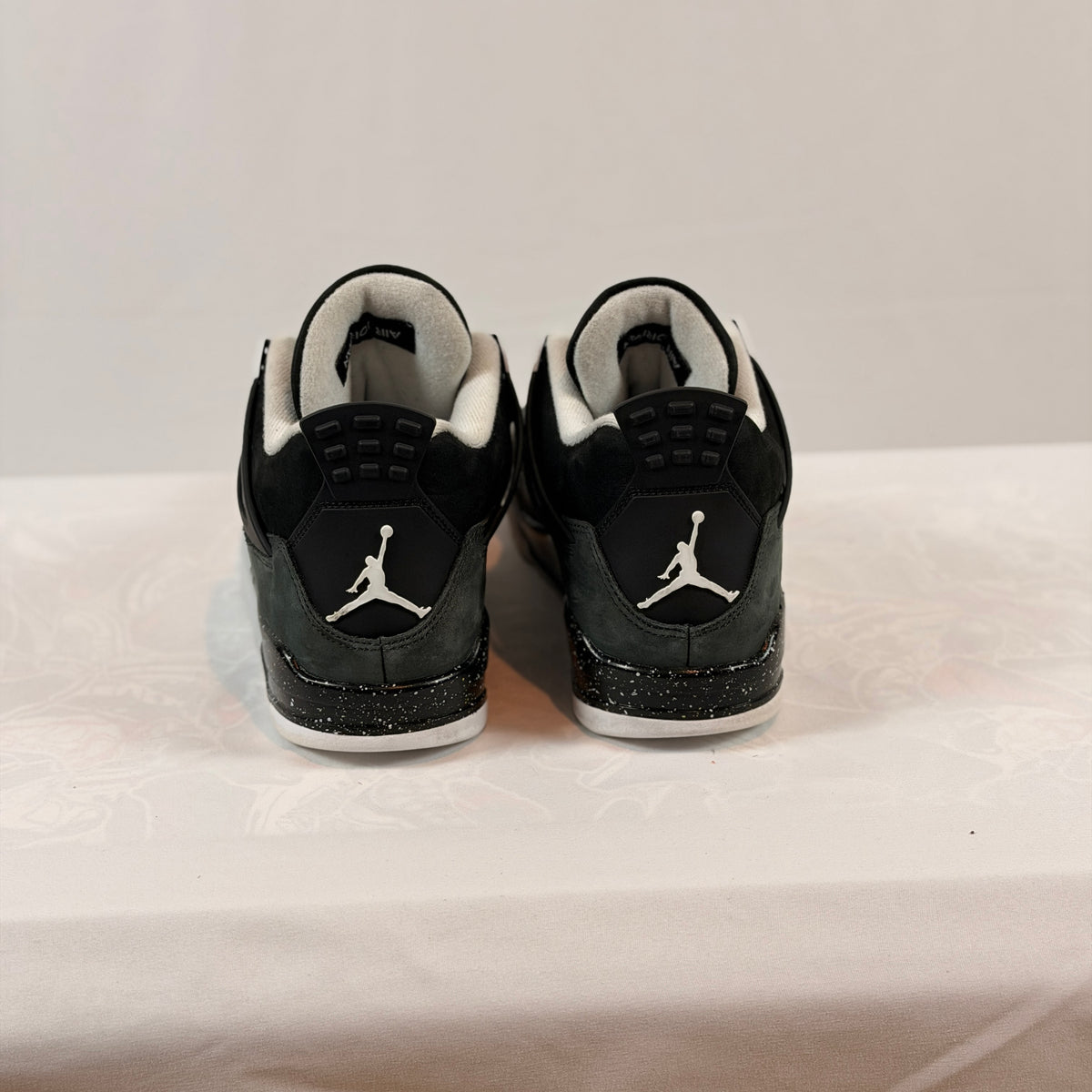 Jordan 4 Retro Fear (2024) (Pre-Owned with a replacement box)