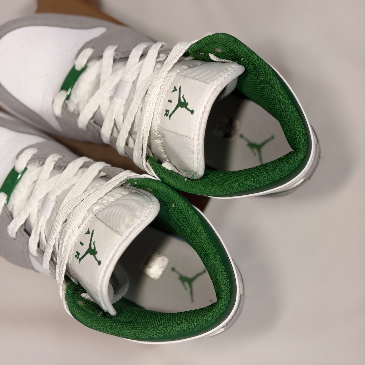 Jordan 1 Mid SE White Pine Green Smoke Grey (GS) (Pre-Owned)