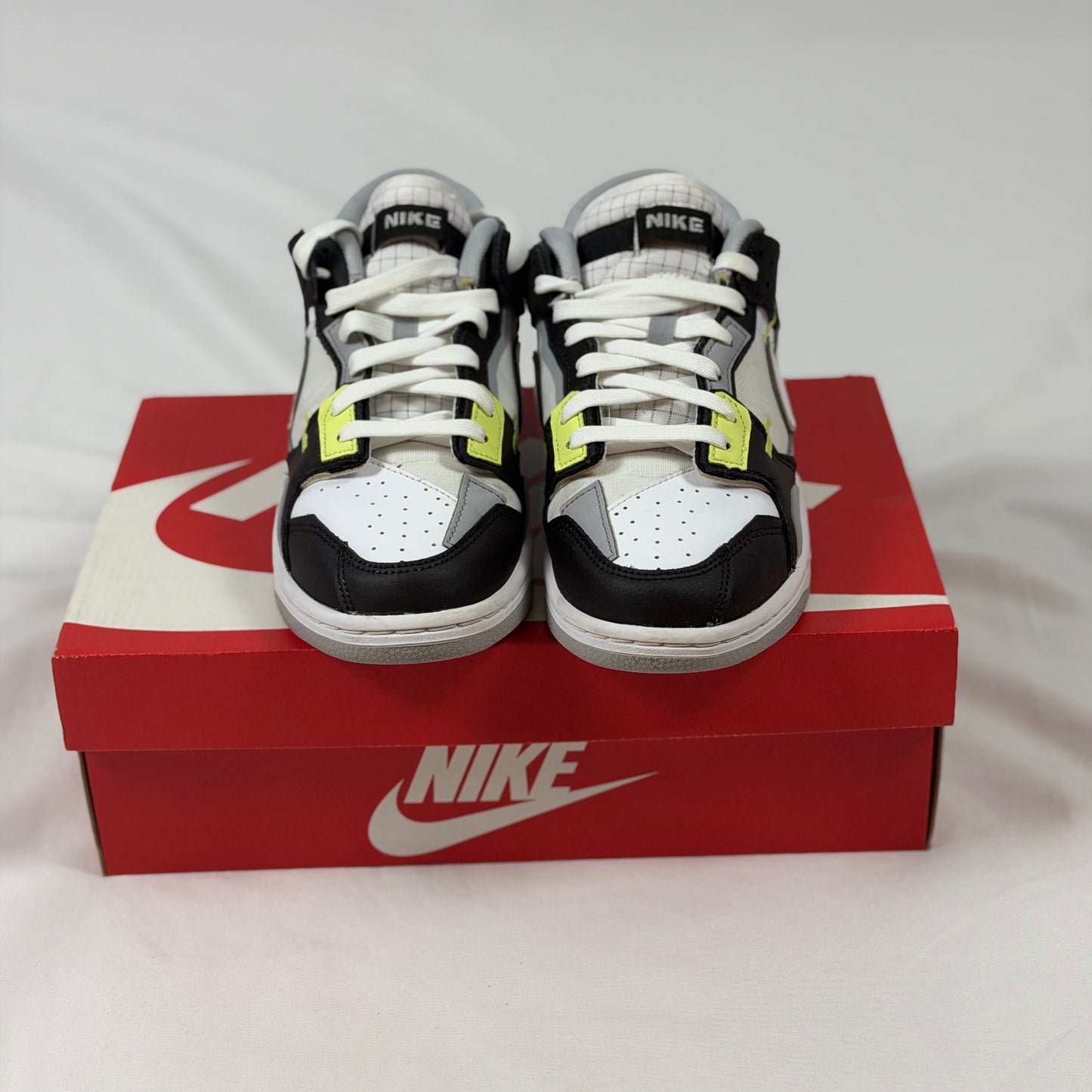 Nike Dunk Low Scrap
Wolf Grey Light Lemon Twist (Pre-Owned)