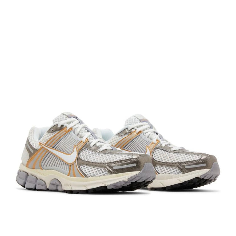 Nike Zoom Vomero White Gold