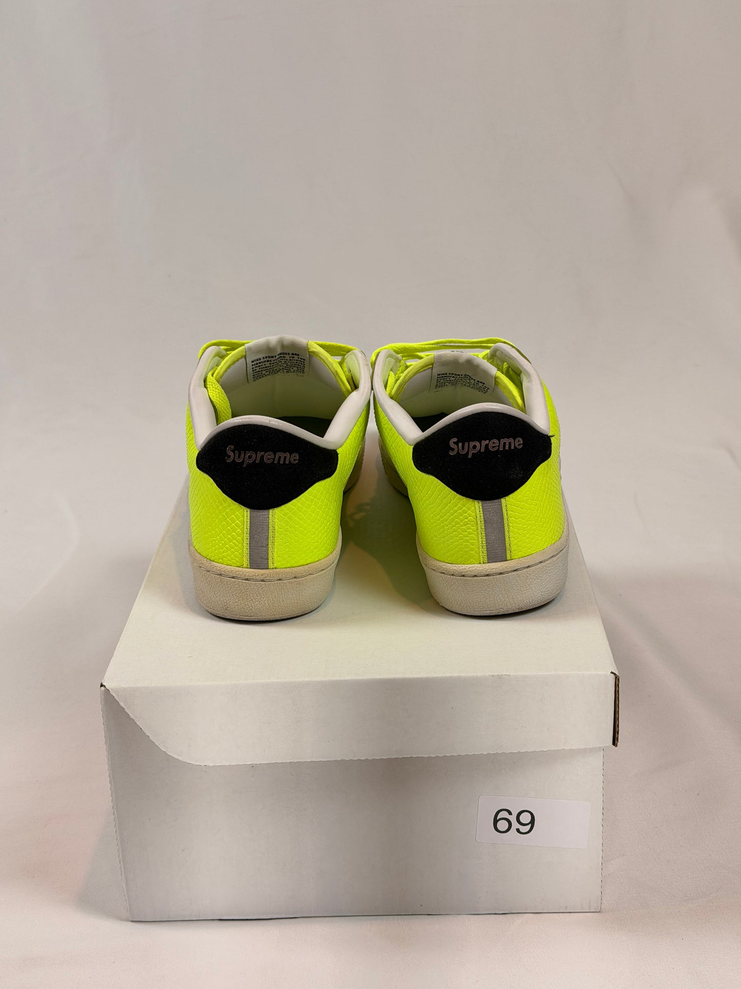 Nike SB Tennis Classic x Supreme Volt (2013) (Pre-Owned)