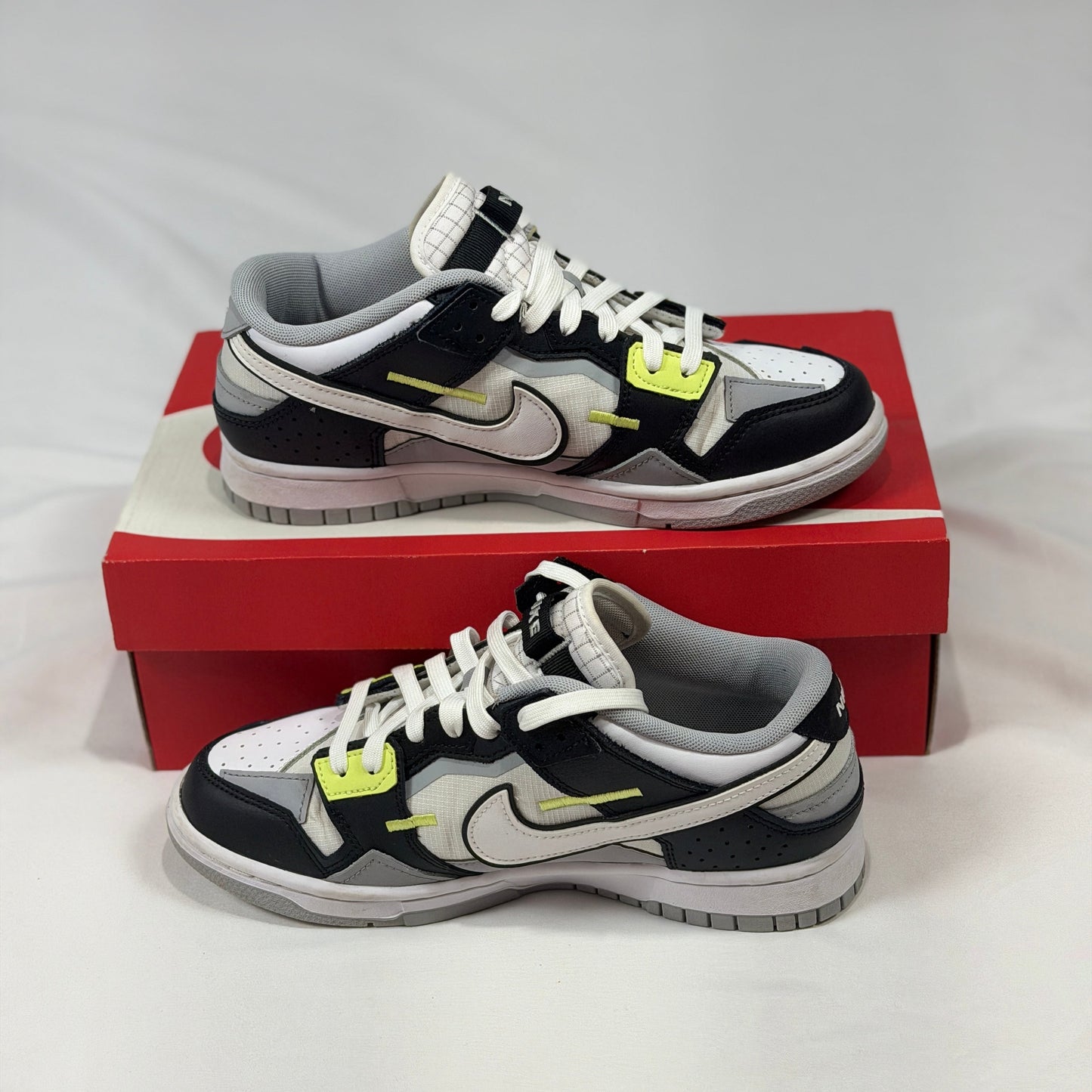 Nike Dunk Low Scrap
Wolf Grey Light Lemon Twist (Pre-Owned)