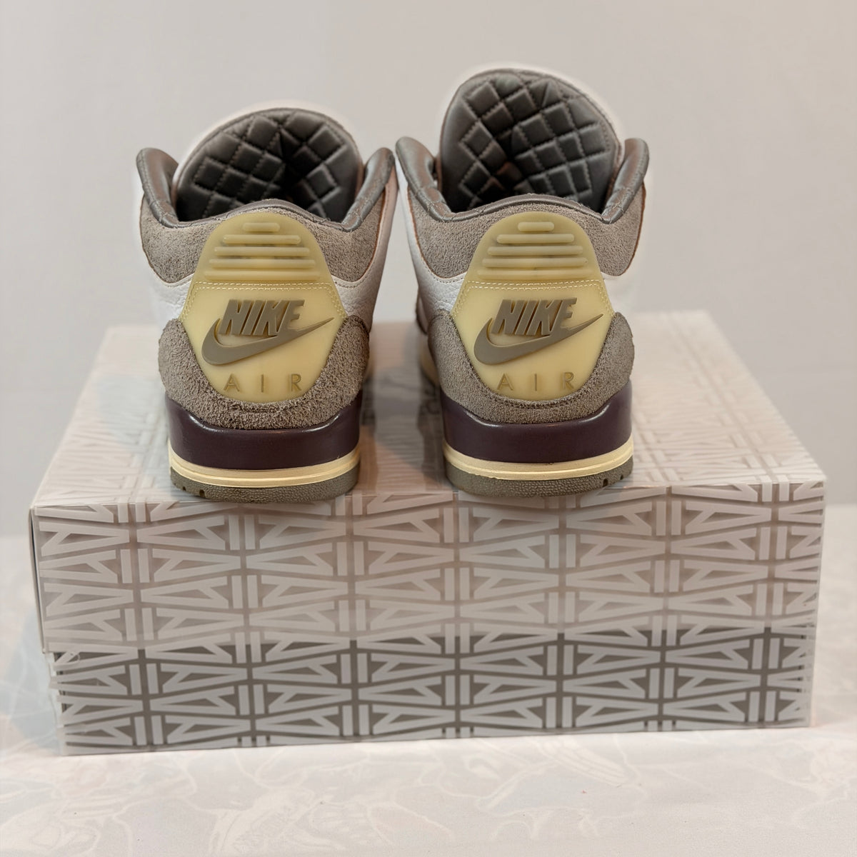 Jordan 3 Retro SP x A Ma Maniere (Women’s) (Pre-Owned)
