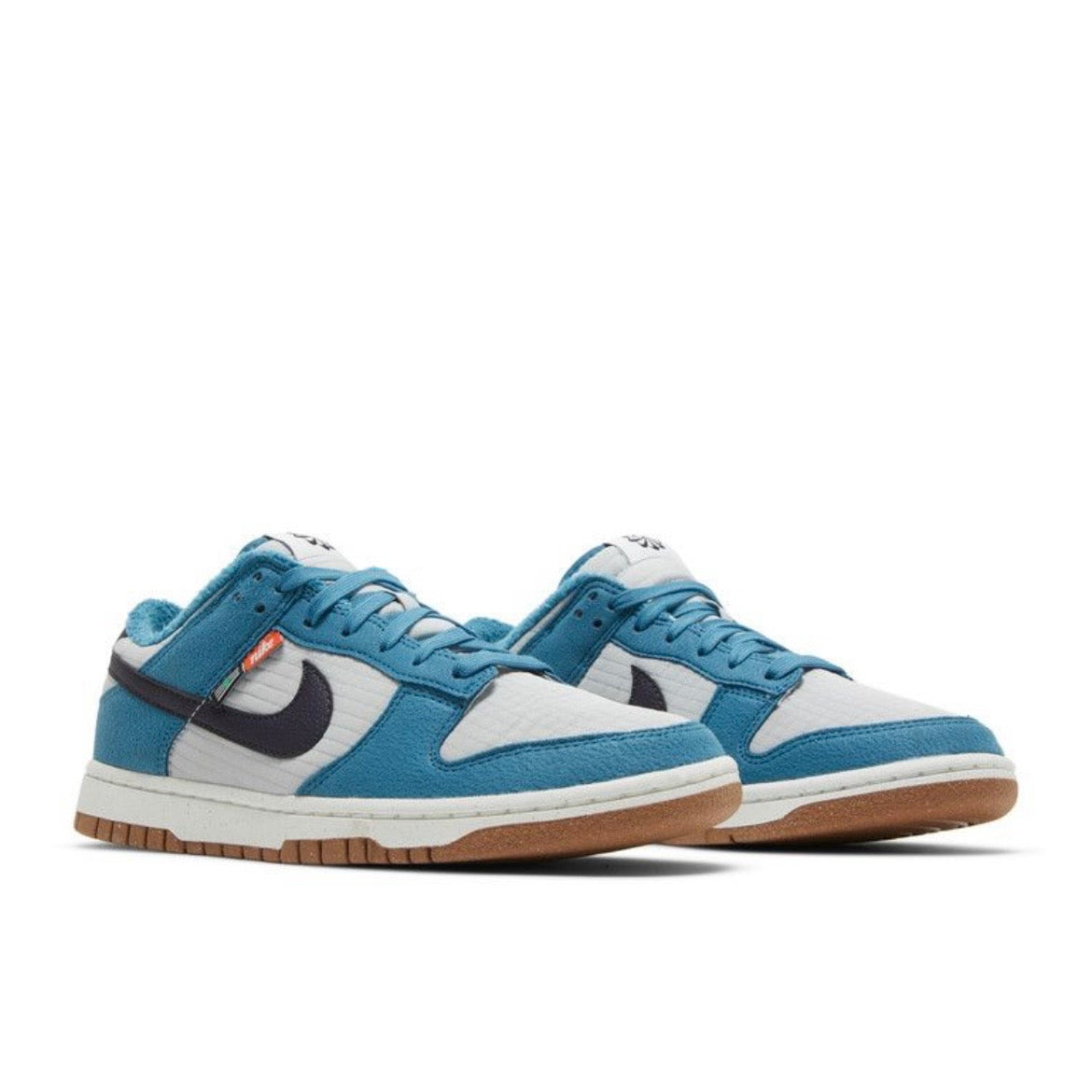 Nike Dunk Low SE Next Nature Rift Blue