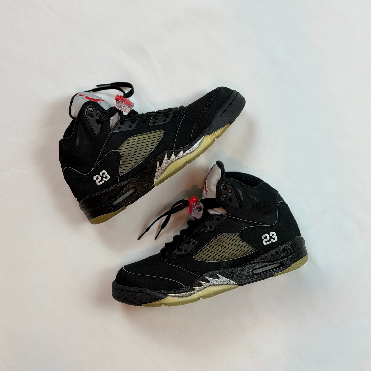 Jordan 5 Retro Black Metallic (2006)(Pre-Owned)
