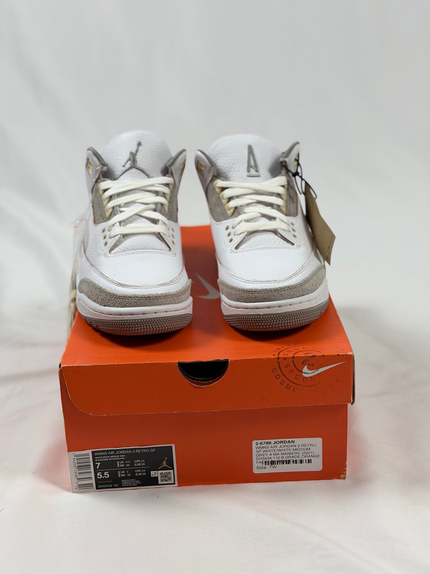 Jordan 3 Retro SP x A Ma Maniere White (Women’s) (New In B Grade Orange Nike Box)