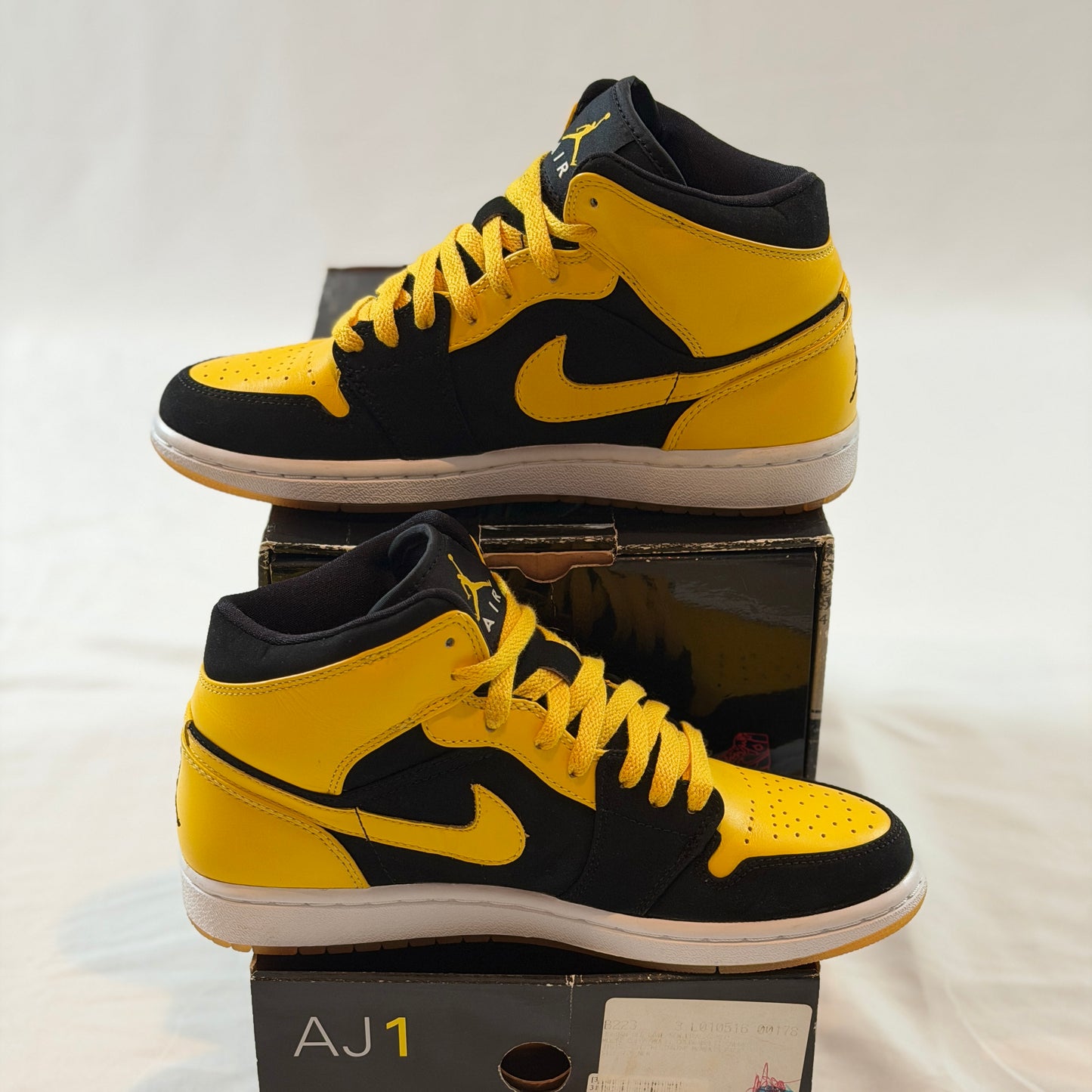 Air Jordan 1 Old Love New Love Beginning Moments Pack