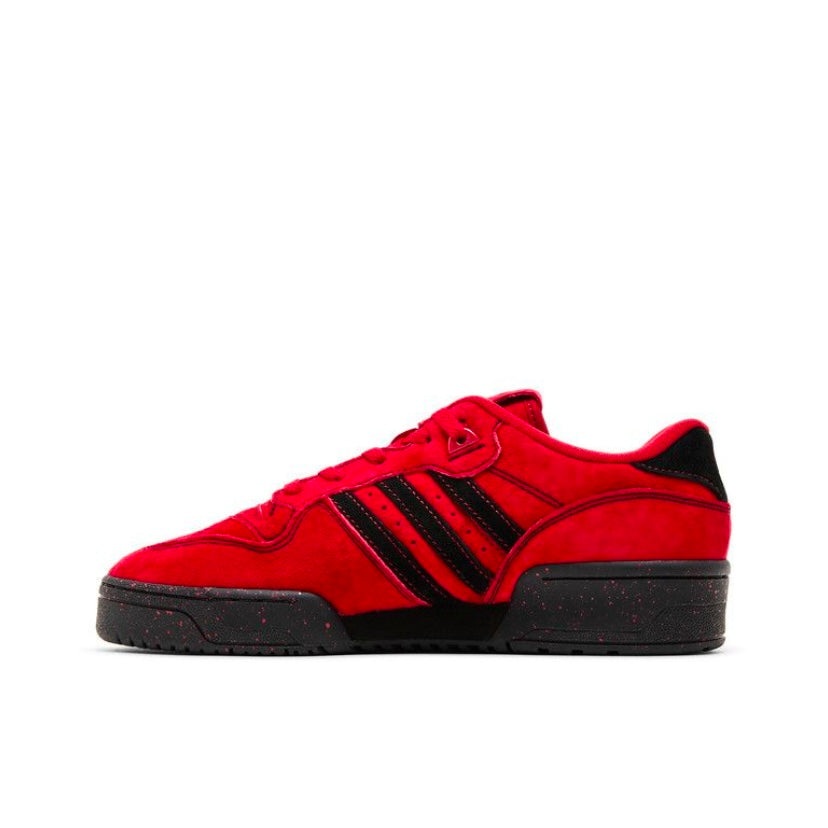 Adidas Rivalry Forum Low Marvel Deadpool