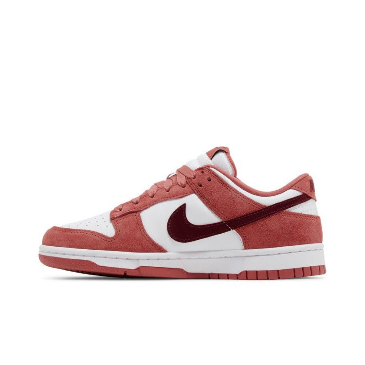 Nike Dunk Low Valentine’s Day (Women’s)(2024)