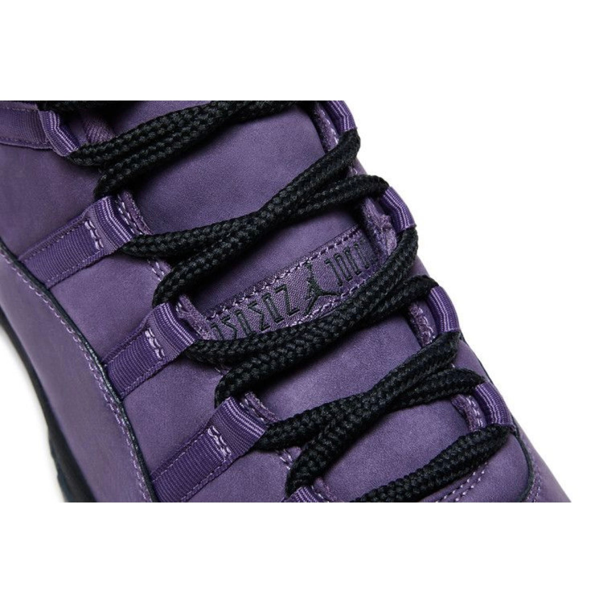 Jordan 11 Retro Mojave