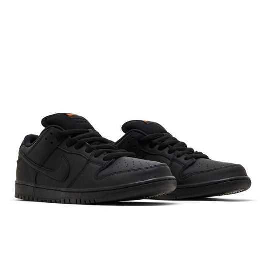 Nike SB Dunk Low Pro Triple Black