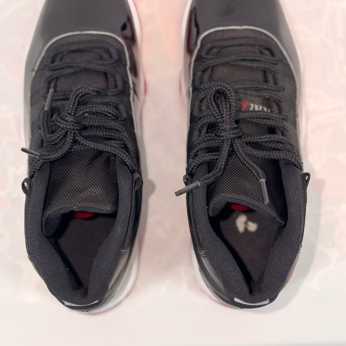 Jordan 11 Retro Playoffs Bred (2019) (Pre-Owned)